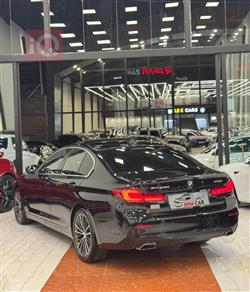 بی ئێم دەبڵیو سیریەس 5